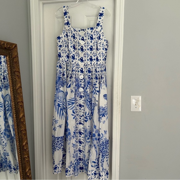 Painted Safari Vita Dress
TUCKERNUCK X LOULOU BAKER - Picture 5 of 11